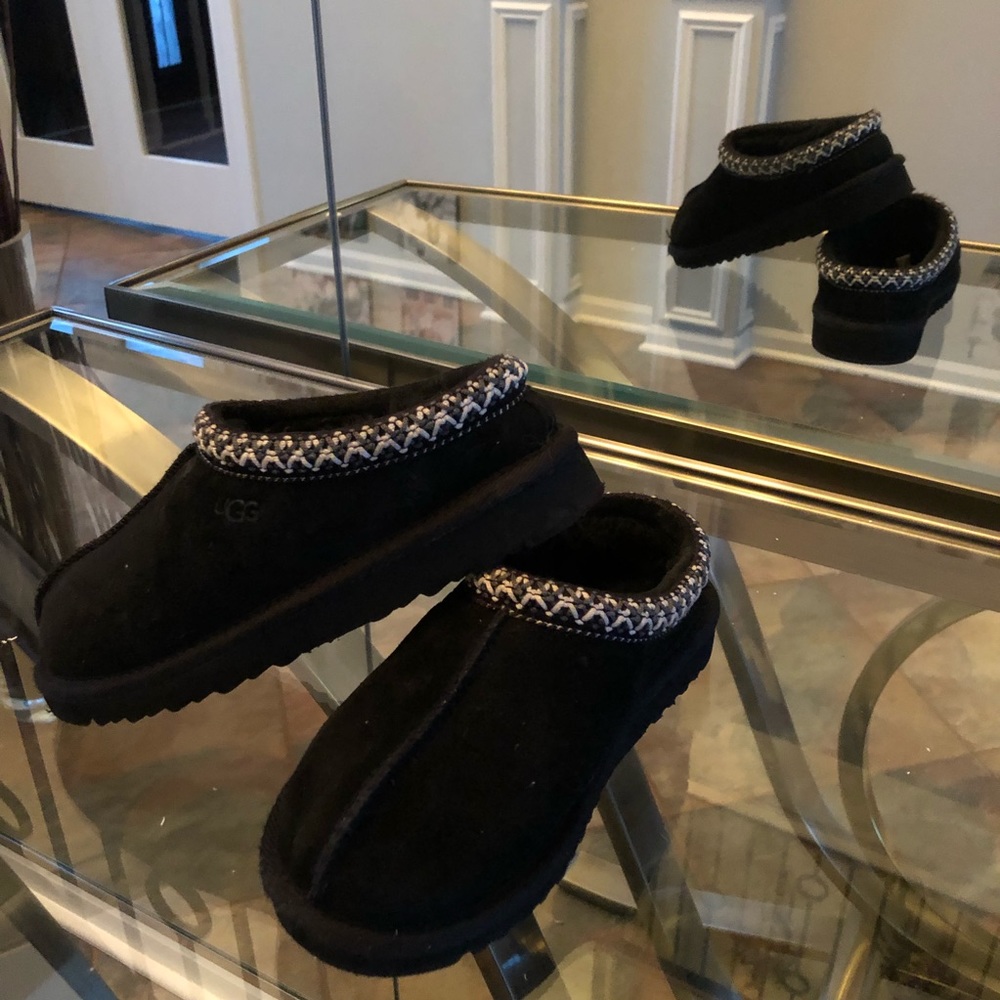 UGG kids slippers